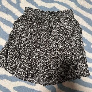 Stylish Black and White Women's Flowy Shorts